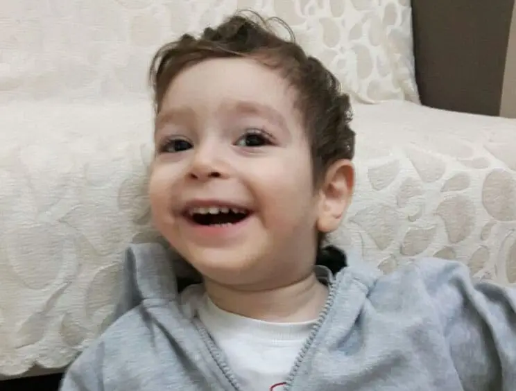 Primeiro tratamento com células-tronco de um paciente turco para Paralisia Cerebral [ Vídeo]